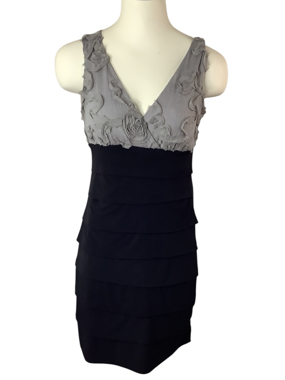 Enfocus Studio Sleeveless Cocktail Dress Size 8